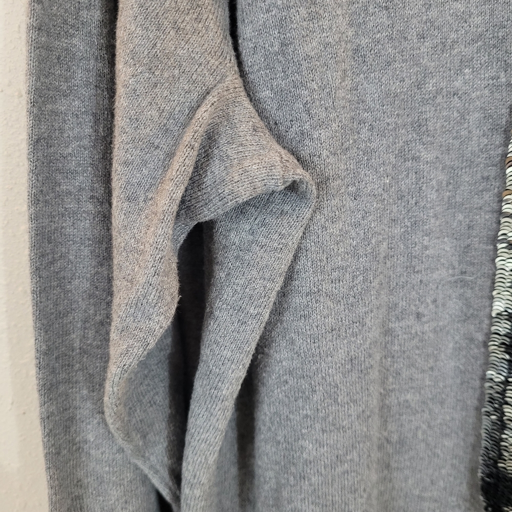 Torrid Grey Reversible Sequin Changing Sweater Si… - image 7